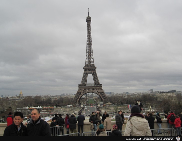 24 Eiffelturm