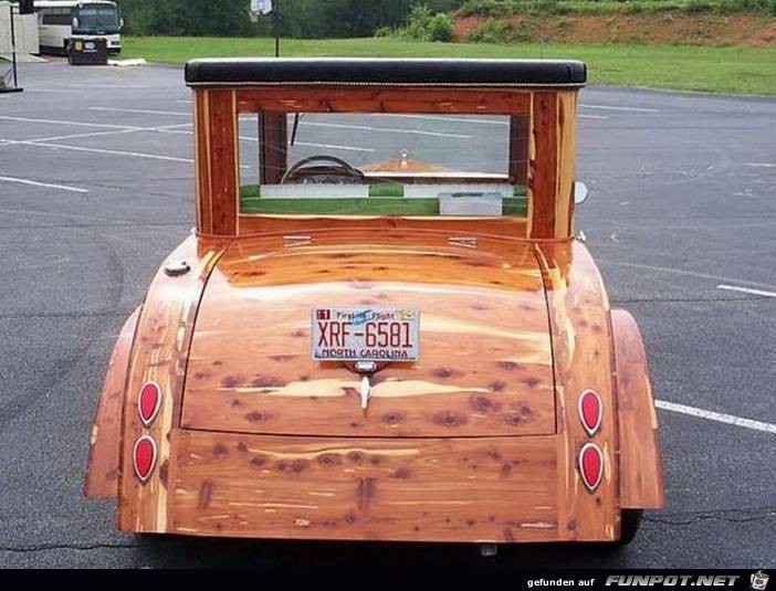 Holz-Auto...