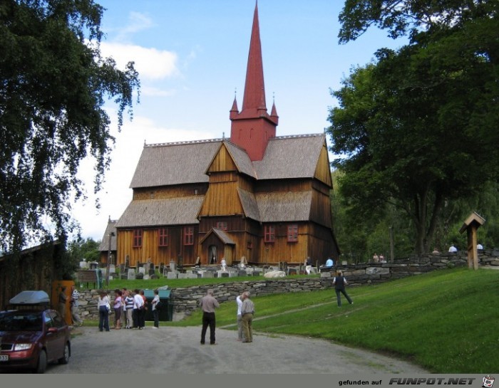 0716 Ringebu Stabkirche1 0716 Ringebu Stabkirche1