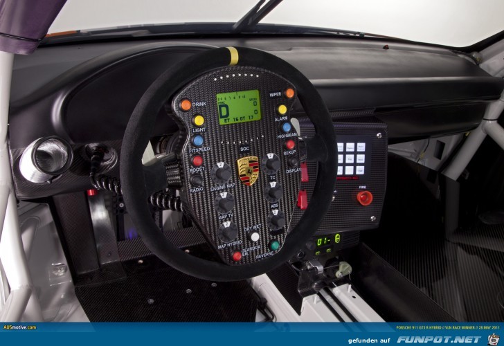Porsche-GT3R-Hybrid-VLN-win-07 Porsche-GT3R-Hybrid-VLN-win-07