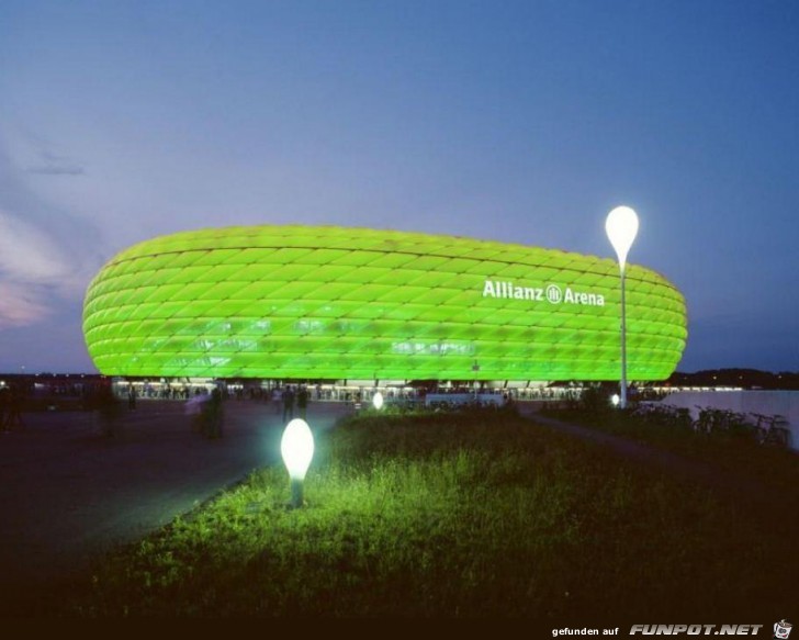 Allianz Arena gruen Allianz Arena gruen