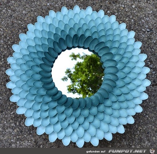 Kunst aus Plastik-Loeffeln 3 Kunst aus Plastik-Loeffeln 3