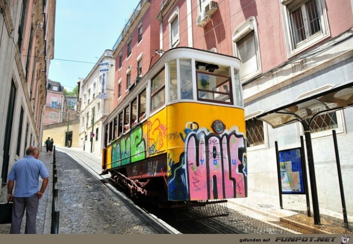 Lissabon Ascensor da Gloria 08 07 2011