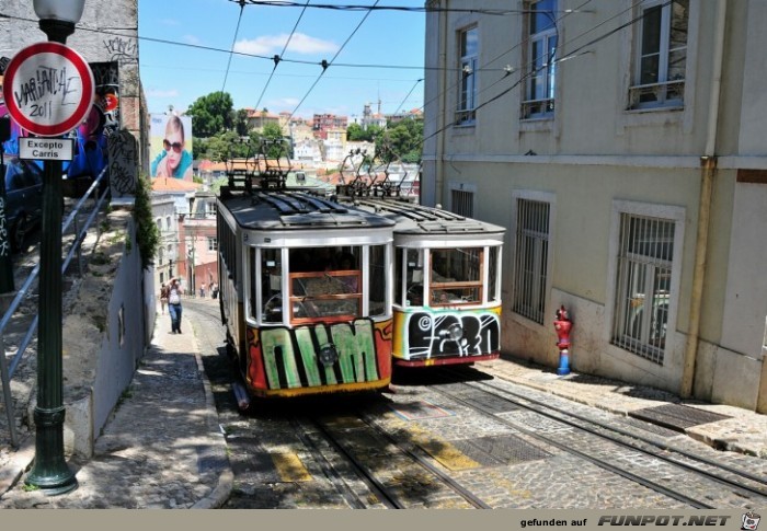 Lissabon Ascensor da Gloria 5 08 07 2011 Lissabon Ascensor da Gloria 5 08 07 2011
