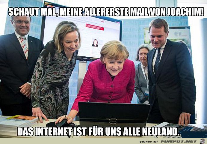 witzige Bilderserie Nr. 33 - Merkel entdeckt das Internet