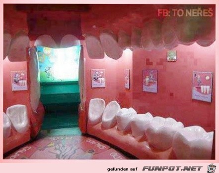 Wartezimmer beim Zahnarzt