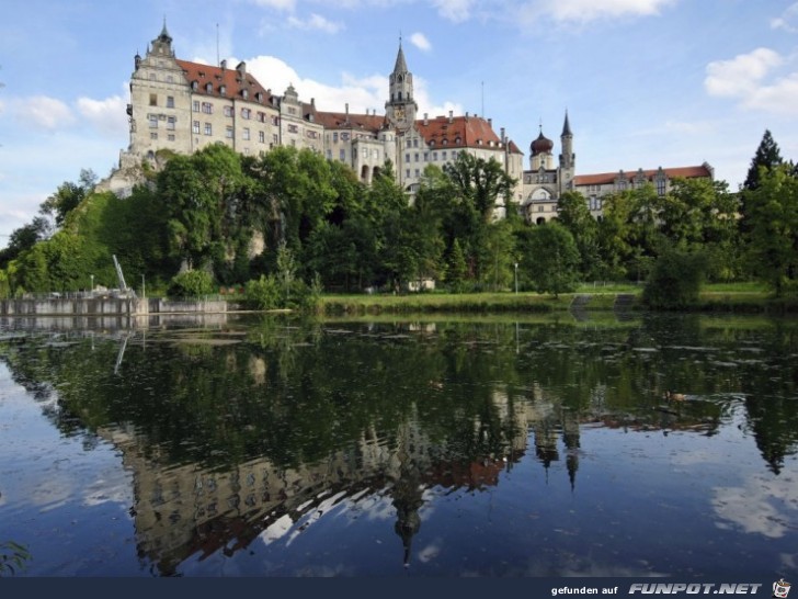 Sehenswerte Burgen und Schloesser in Deutschland 9