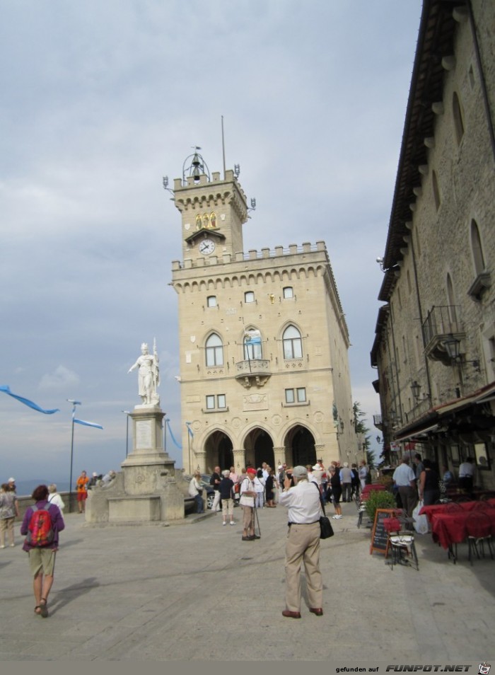 0926-22 San Marino Parlamentsgebaeude 0926-22 San Marino Parlamentsgebaeude