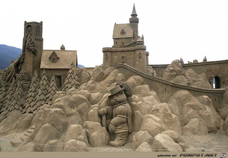 der Sandburgen-Wettbewerb oder Bilder aus Sand