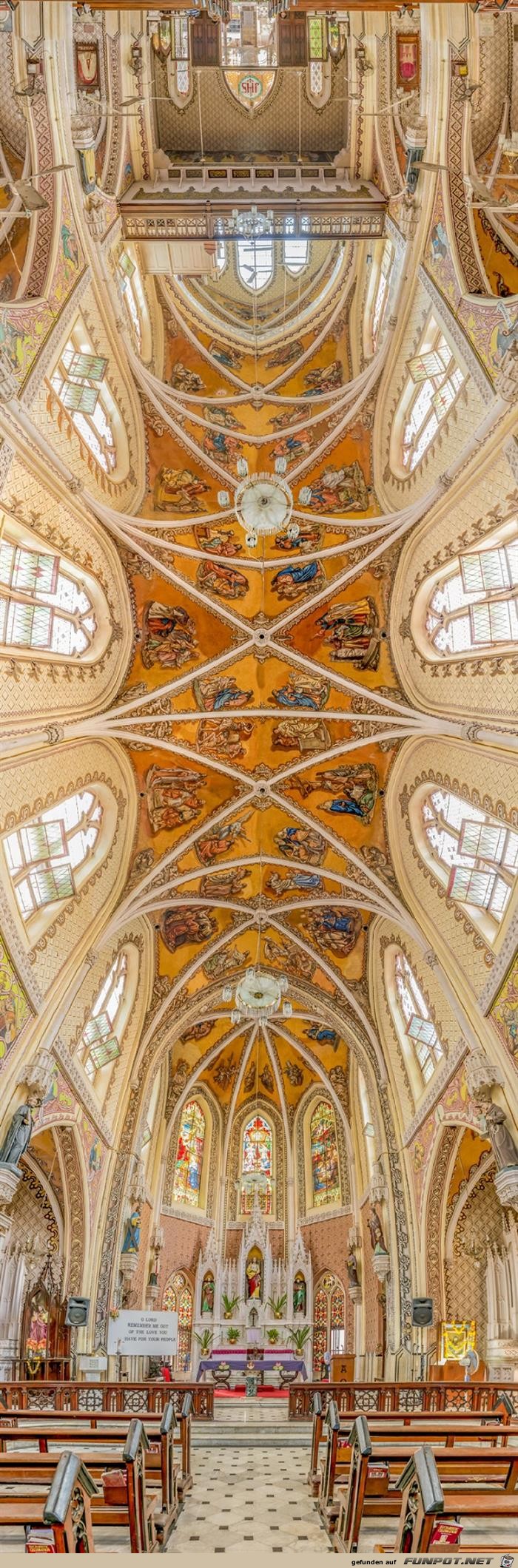 Ungewhnliche Panoramabilder aus Kirchen