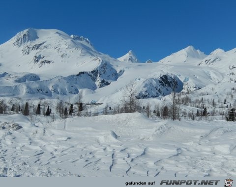 Valdez, Alaska april 2013