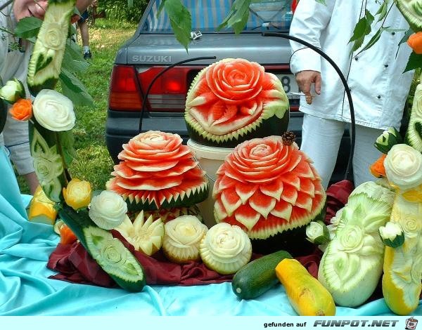 Wassermelonen und Eierschalen