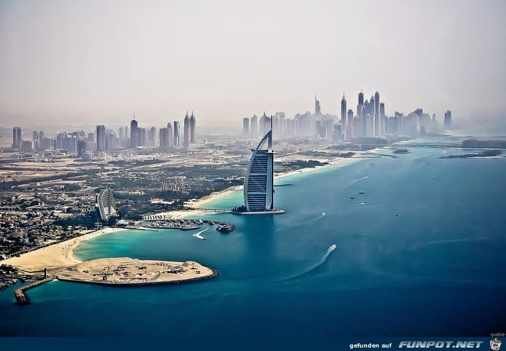 Dubai aus der Luft 15