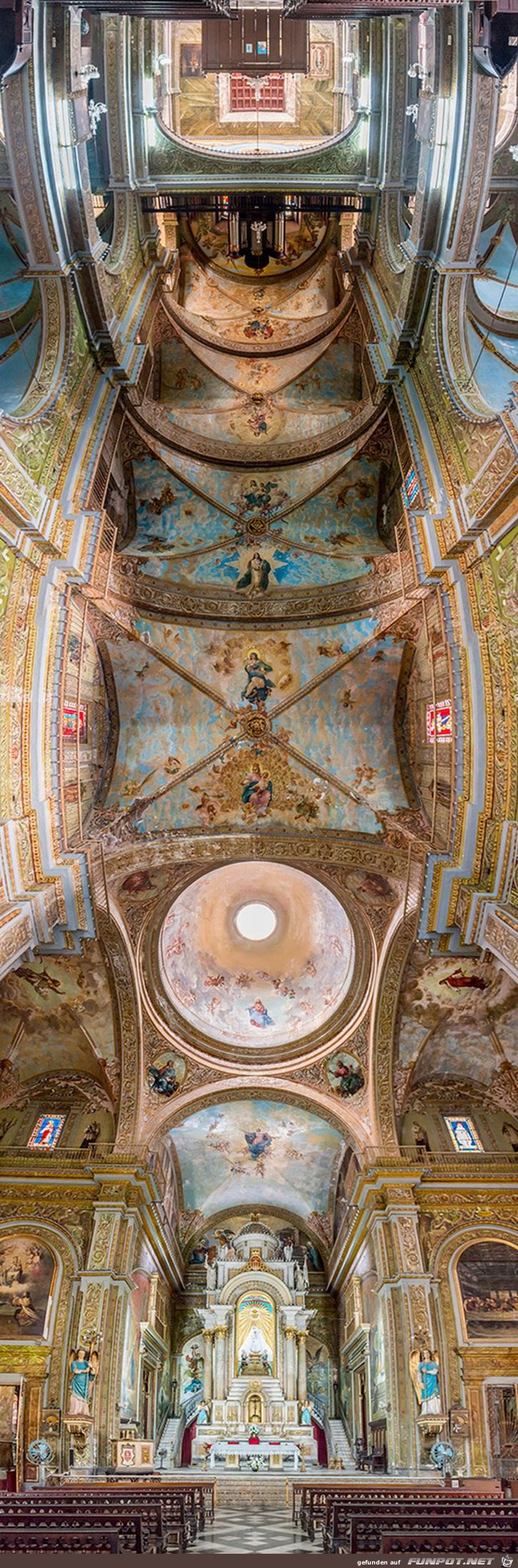 Ungewhnliche Panoramabilder aus Kirchen