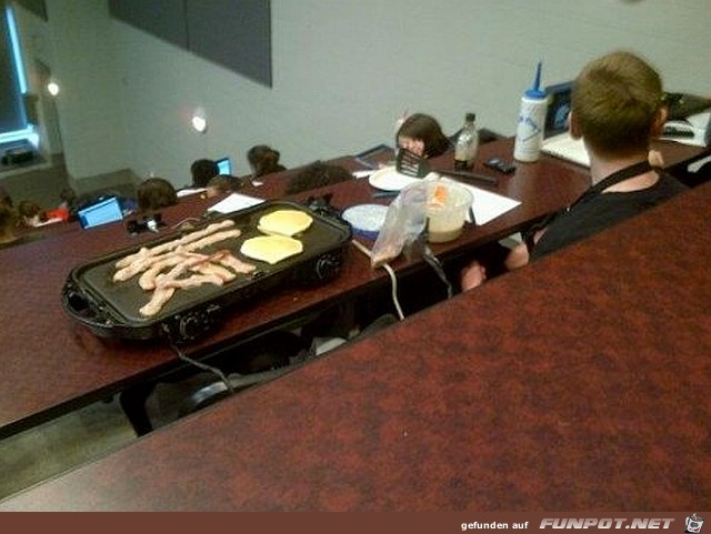 Frühstück in der Uni Frühstück in der Uni