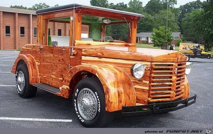 Holz-Auto...