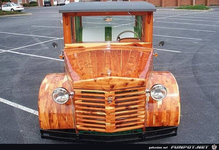 Holz-Auto...