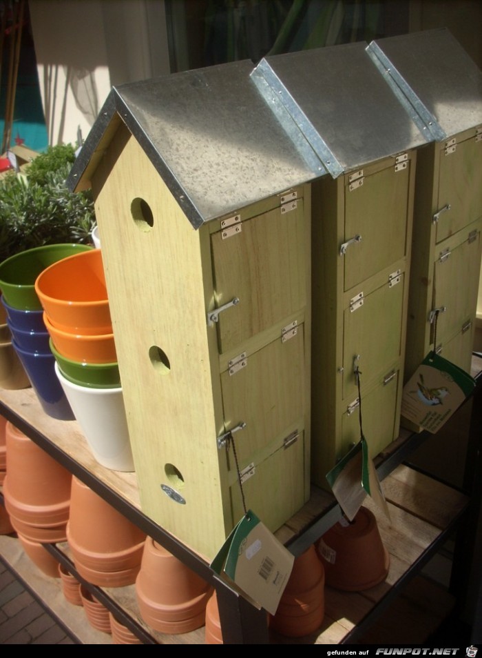 Vogelhaus mit 3 Etagen Vogelhaus mit 3 Etagen