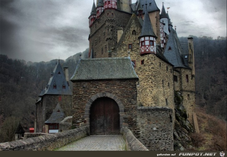 Sehenswerte Burgen und Schloesser in Deutschland 15