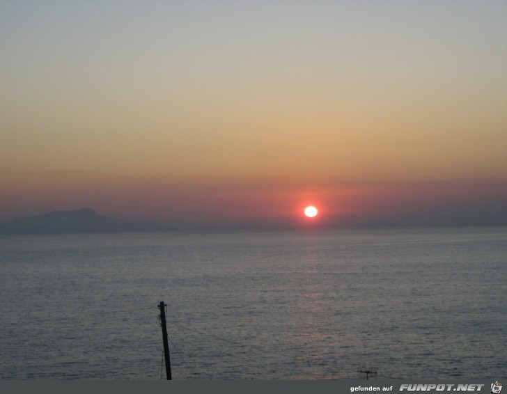 0709-42 rote Sonne versinkt bei Capri