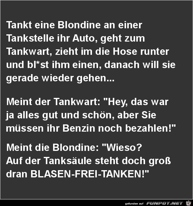 eine Blondine an der Tankstelle