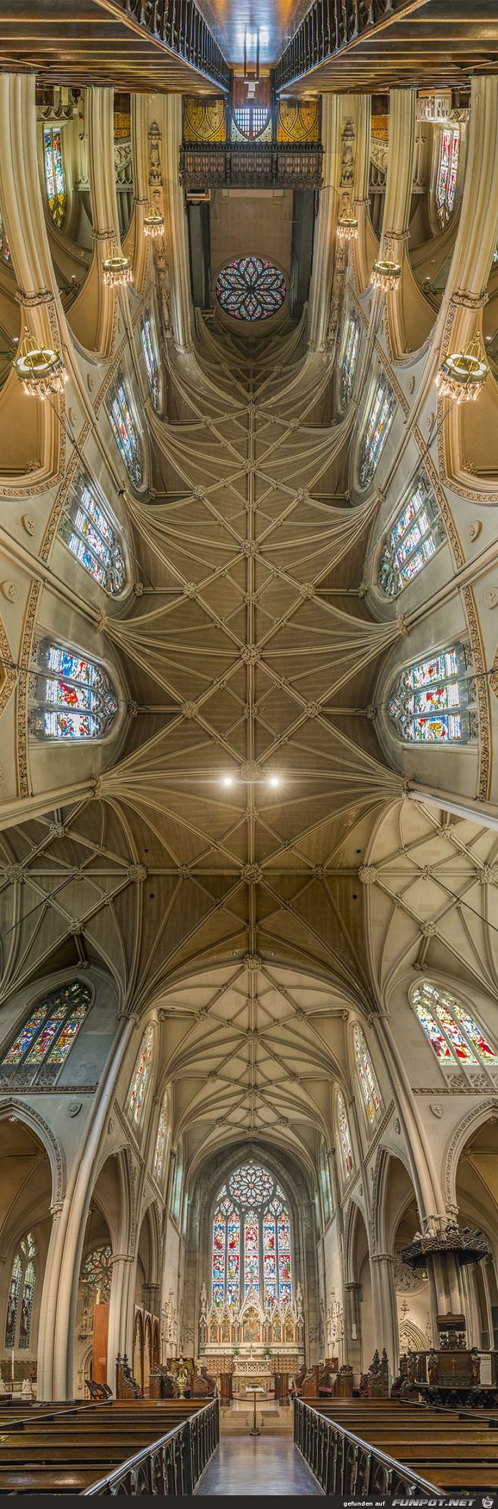 Ungewoehnliche Panoramabilder aus Kirchen 14