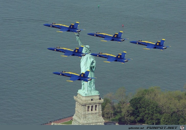 Aufnahmen von Flugzeugen ber New York