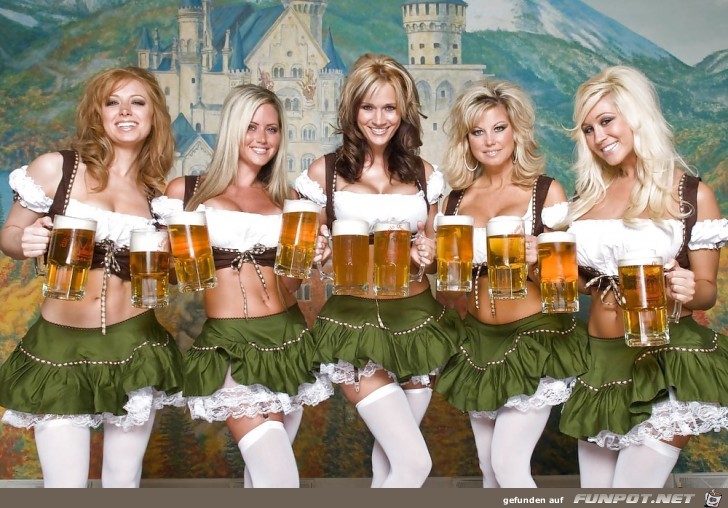 Kellernerinnen Oktoberfest Kellernerinnen Oktoberfest