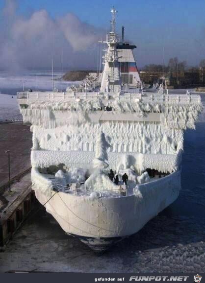 Frost on Board - eingefrorenes Schiff