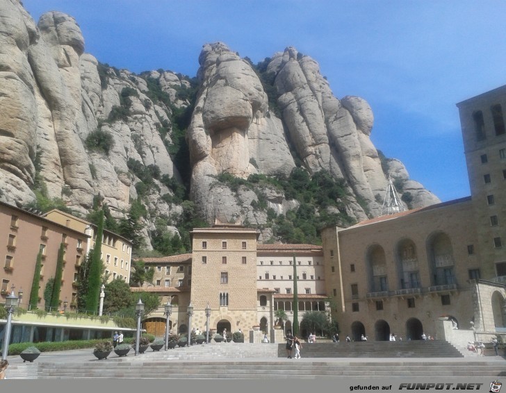 18-13 Kloster Montserrat