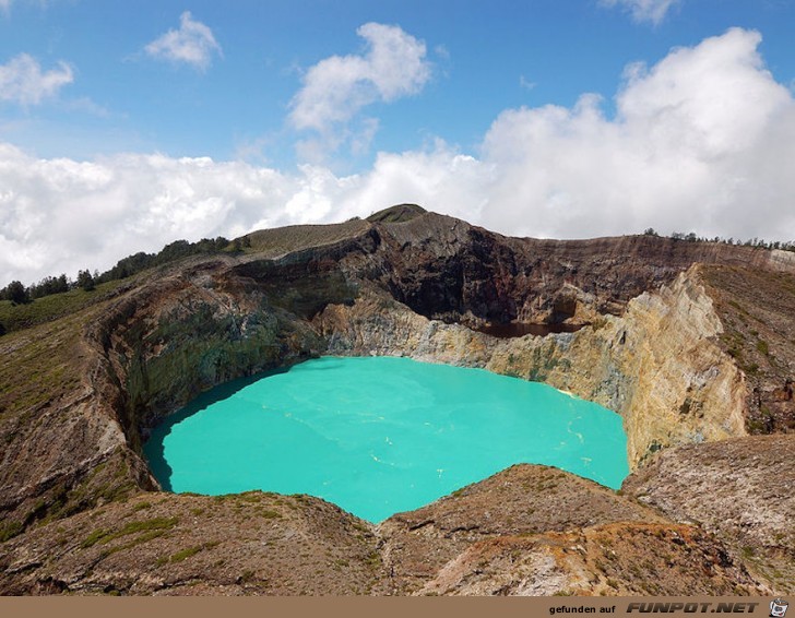 Herrliche Krater-Seen auf der ganzen Welt!