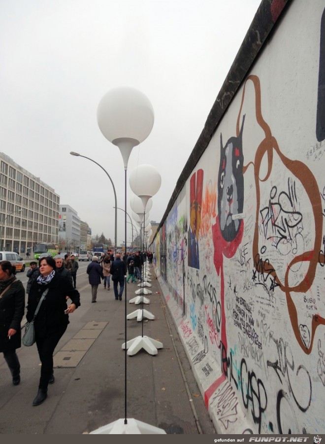 09-44W Eastside Gallery 09-44W Eastside Gallery