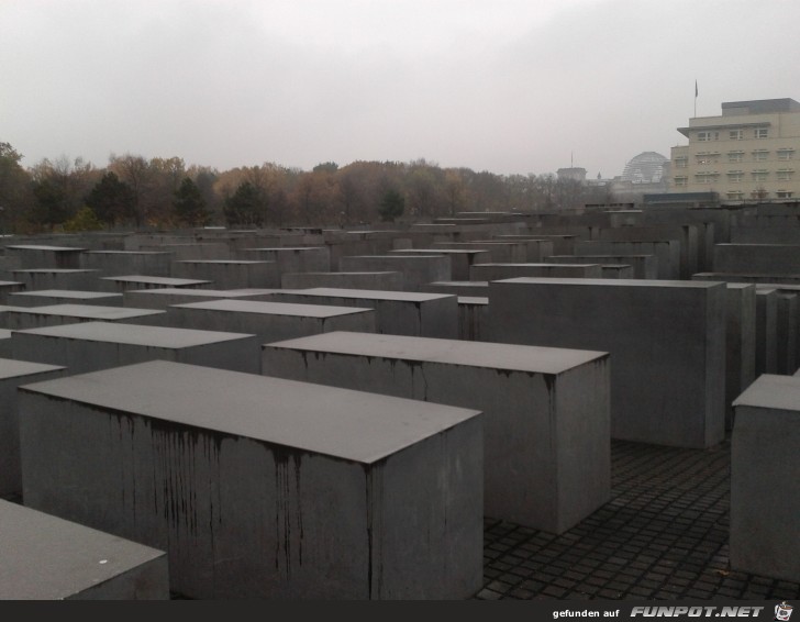 13-28T Holocaust Mahnmal 13-28T Holocaust Mahnmal