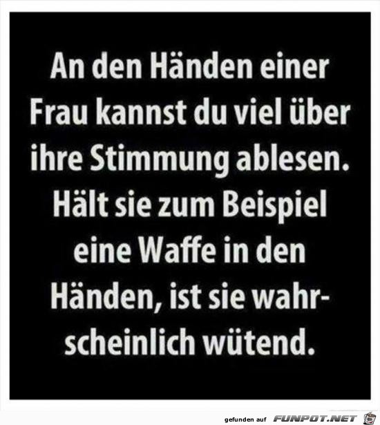 an den Händen einer Frau an den Händen einer Frau