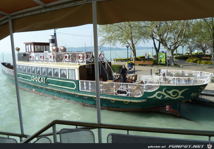 0430-20D im Hafen 0430-20D im Hafen