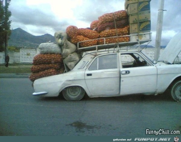 overloaded-car overloaded-car