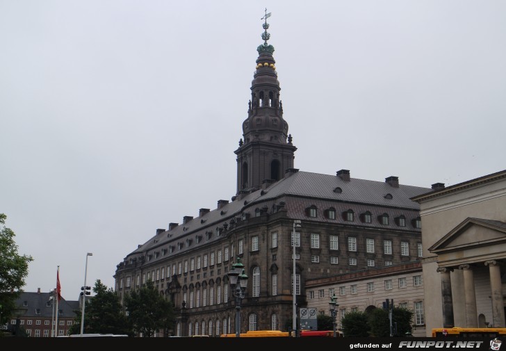 0725-08 Rathaus 0725-08 Rathaus