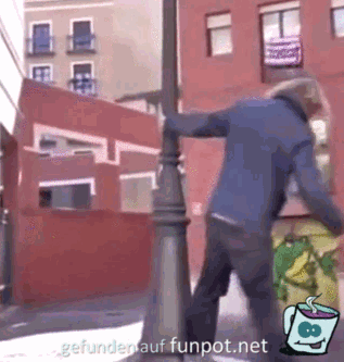 gif Laterne f�llt um