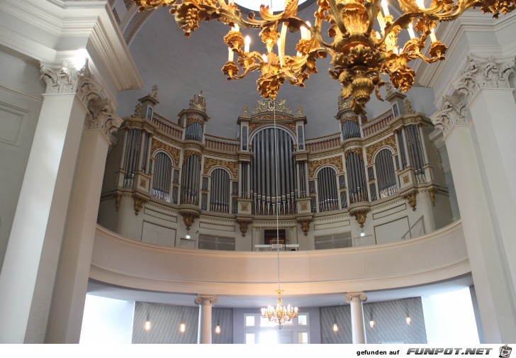 0727-10 Dom 0727-10 Dom