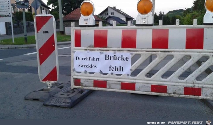 Durchfahrt zwecklos - Bruecke
