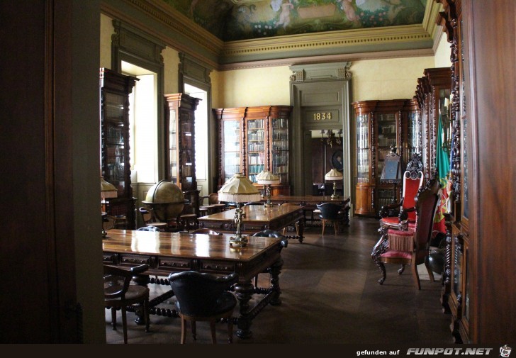 11-02 Bibliothek 11-02 Bibliothek