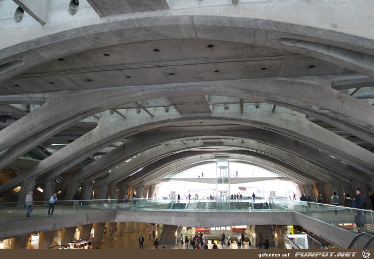 11-25 Ostbahnhof 11-25 Ostbahnhof