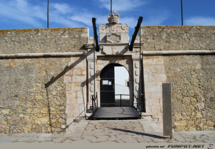 Festung und Strand von Lagos (Sdportugal)