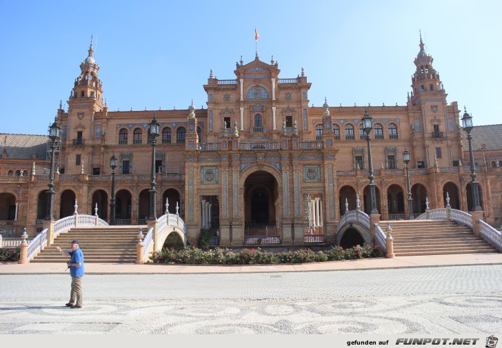 die Plaza de Espana in Sevilla