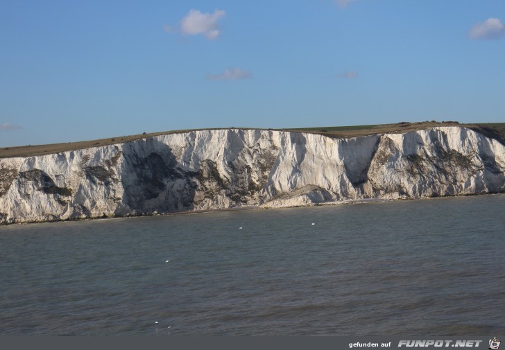 25-20 White Cliffs of Dover