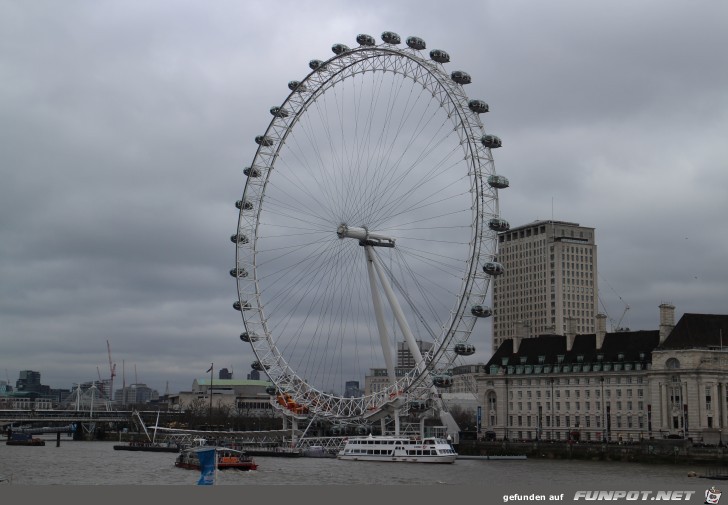26-105 London Eye