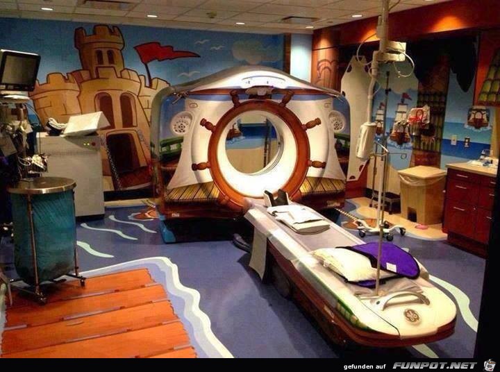 Ein CT im Kinderkrankenhaus Ein CT im Kinderkrankenhaus