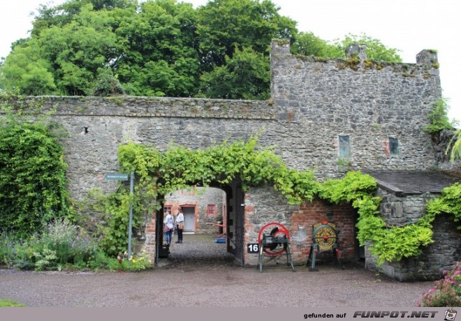 Bunratty Folk Park (Freilichtmuseum am Bunratty...