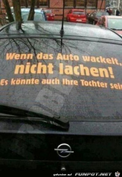 nicht lachen