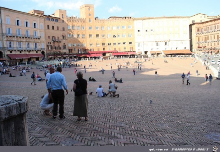 Die Piazza del Campo in Siena